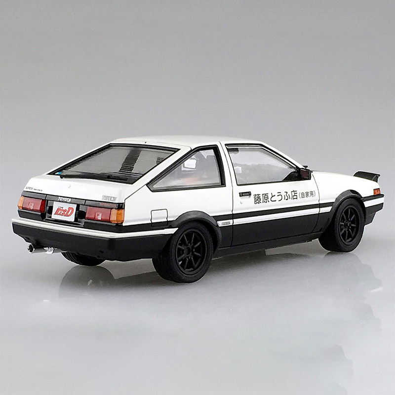 نموذج سيارة للتجميع الثابت من  - مراجعة Model Kit Ae86 وسعره