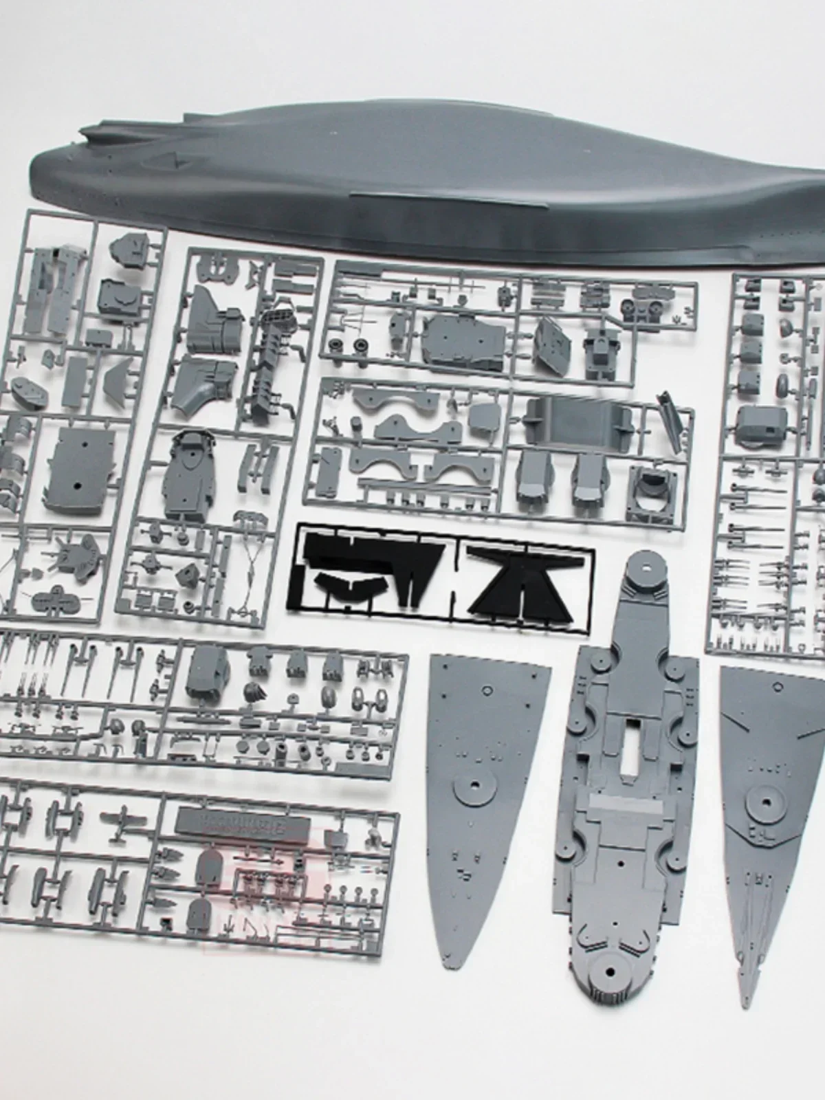 طامية 1/350 نموذج لتقوم بها بن - مراجعة Model Kit Ship وسعره